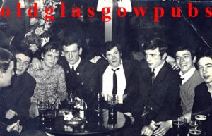 Group image of the Murray family 1968 taken in the Dalriada Bar